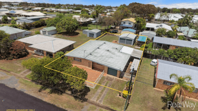 /international/au/65-montgomery-street-svensson-heights-qld-152723616/
