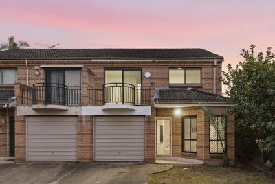 /international/au/5-114-highclere-avenue-punchbowl-nsw-151194660/