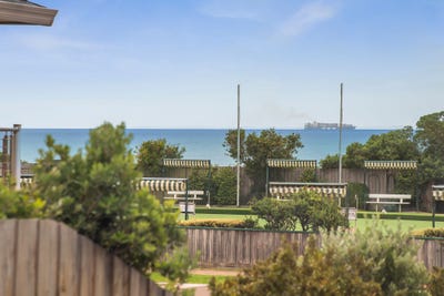 /international/au/3-769-esplanade-mornington-vic-150615940/