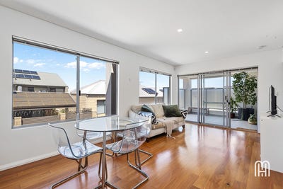 /international/au/4-153-westview-street-scarborough-wa-152209620/