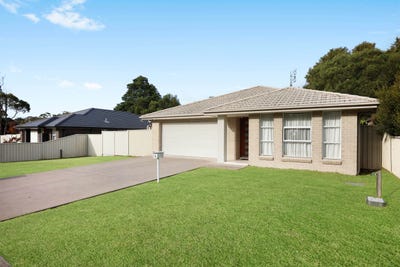/international/au/1a-emerald-court-colo-vale-nsw-151037620/
