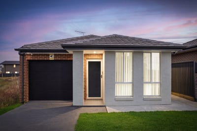 /international/au/6-lapwing-street-austral-nsw-151418716/