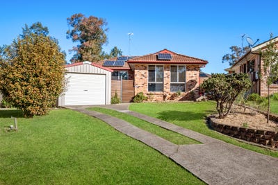 /international/au/20-euphrates-place-kearns-nsw-148410676/