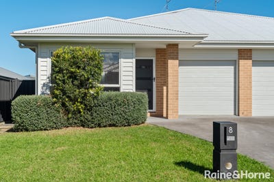 /international/au/8b-myrtle-forest-drive-milton-nsw-151132232/