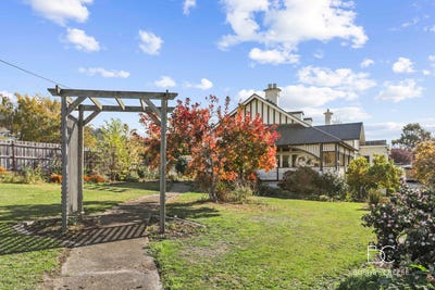 /international/au/42-thistle-street-west-south-launceston-tas-151245564/