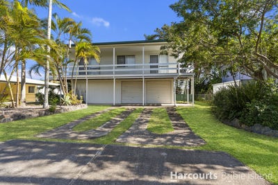 /international/au/16-illawarra-ave-bellara-qld-148577104/