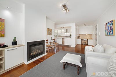 /international/au/1-102-106-were-street-brighton-vic-150898752/
