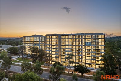 /international/au/819-39-owen-crescent-lyneham-act-150820120/