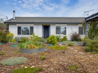 /international/au/16a-henry-street-west-north-wonthaggi-vic-152508708/