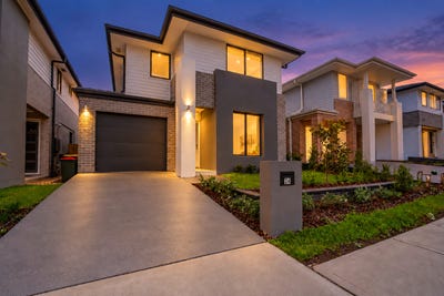 /international/au/24-keeneland-street-box-hill-nsw-152433424/