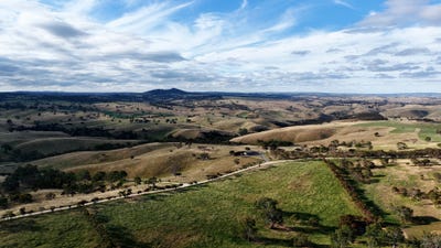 /international/au/wistow-stone-quarries-257-klenke-road-red-creek-sa-505135124/