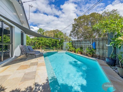 /international/au/1-mulkarra-street-biggera-waters-qld-150831980/