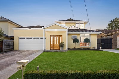 /international/au/19-calderwood-avenue-wheelers-hill-vic-148486644/