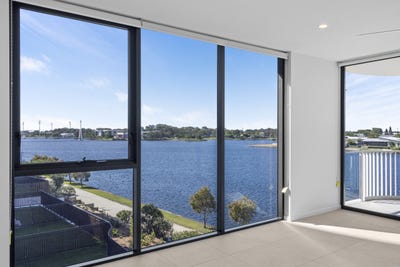 /international/au/215-11-waterside-retreat-birtinya-qld-151397480/