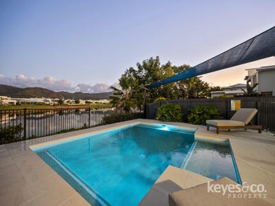 /international/au/27-broadwater-terrace-idalia-qld-151589536/