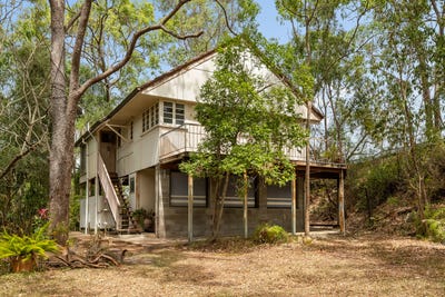 /international/au/60-russell-terrace-indooroopilly-qld-152490472/