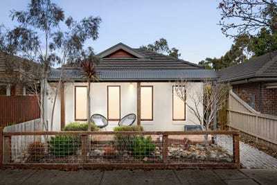 /international/au/26-walhalla-drive-eynesbury-vic-151341052/