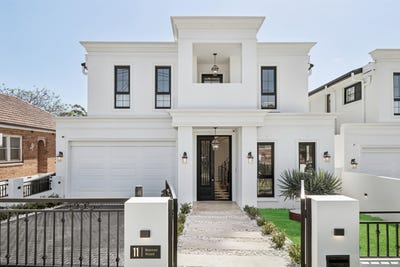 /international/au/11-banner-road-kingsgrove-nsw-152687488/