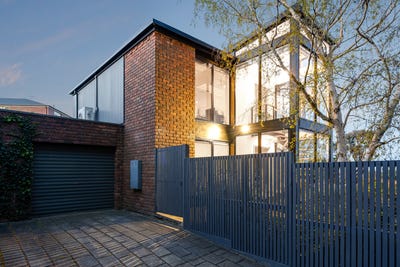 /international/au/2-2-premier-court-highton-vic-152514512/