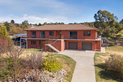 /international/au/66-pine-grove-jindabyne-nsw-151392852/