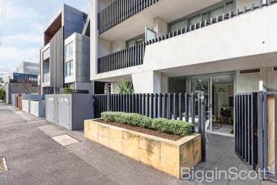 /international/au/g15-70-nott-street-port-melbourne-vic-151376248/