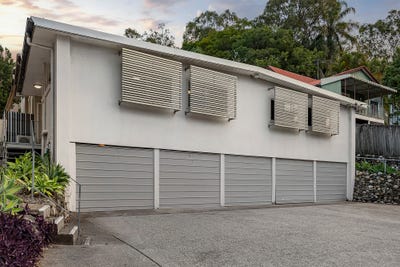 /international/au/1-66-samford-road-alderley-qld-151449124/
