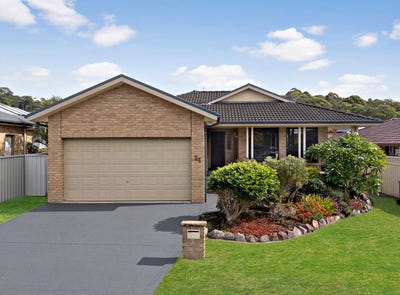 /international/au/34-the-park-chase-valentine-nsw-151222732/