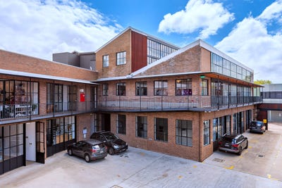 /international/au/32-ralph-street-alexandria-nsw-505173124/
