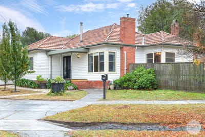 /international/au/102-bell-street-redan-vic-151156388/