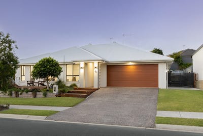 /international/au/44-splendid-splendara-parade-narangba-qld-152567284/