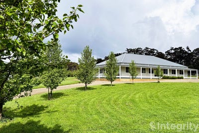 /international/au/2-tommy-hut-road-kinglake-west-vic-151409420/