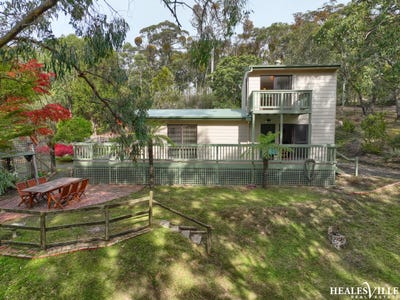/international/au/38-heath-road-chum-creek-vic-151023780/