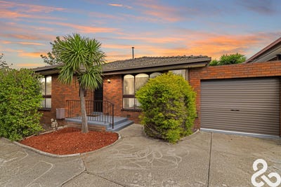 /international/au/1-8-hobbs-crescent-reservoir-vic-150991396/