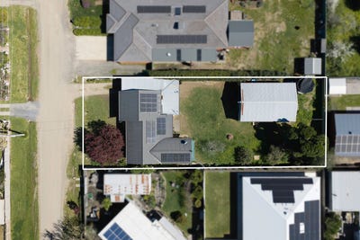 /international/au/2-elgin-avenue-euroa-vic-152421756/