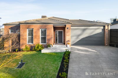 /international/au/13-anzac-avenue-yarra-glen-vic-148398480/