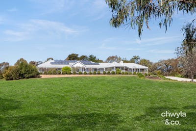 /international/au/52-kellys-lane-kilmore-vic-152467780/