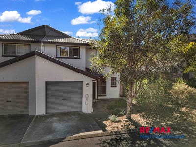 /international/au/86-31-archipelago-street-pacific-pines-qld-148733824/