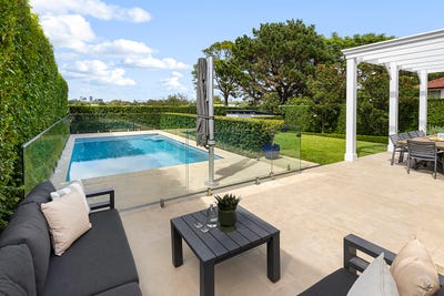 /international/au/32-the-parapet-castlecrag-nsw-150833648/