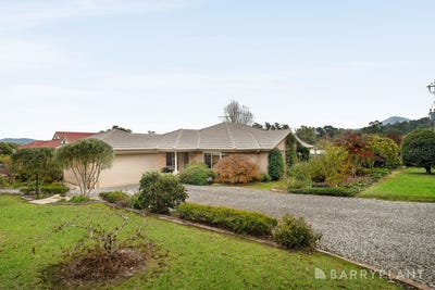 /international/au/79-thomas-road-healesville-vic-151309600/