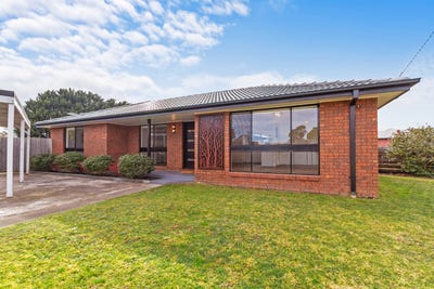 /international/au/19-niel-street-stratford-vic-148596620/