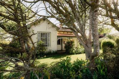 /international/au/27-lauriston-street-kyneton-vic-152615004/