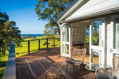 /international/au/27-victoria-creek-road-central-tilba-nsw-151322828/