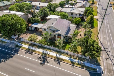 /international/au/224-auckland-street-south-gladstone-qld-151072132/