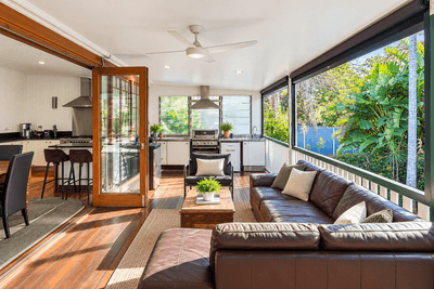 /international/au/41-gillan-street-norman-park-qld-152559040/