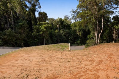 /international/au/22-countryview-street-woombye-qld-204539856/