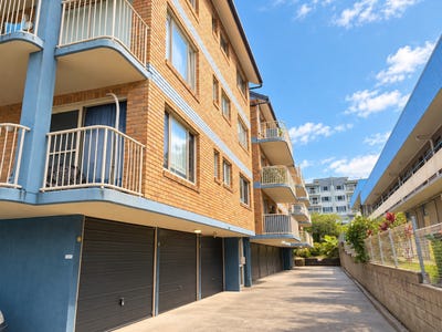 /international/au/4-37-burgess-st-kings-beach-qld-152428460/