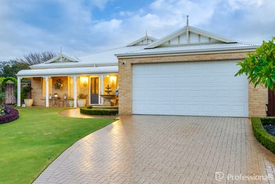 /international/au/7-devlin-grove-landsdale-wa-151310764/