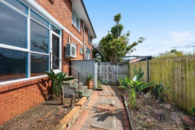 /international/au/10-347a-livingstone-road-marrickville-nsw-152666760/