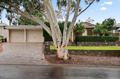 /international/au/11-mitford-road-happy-valley-sa-151482860/