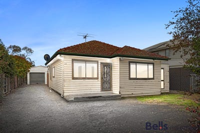/international/au/24-kynoch-street-deer-park-vic-148401520/